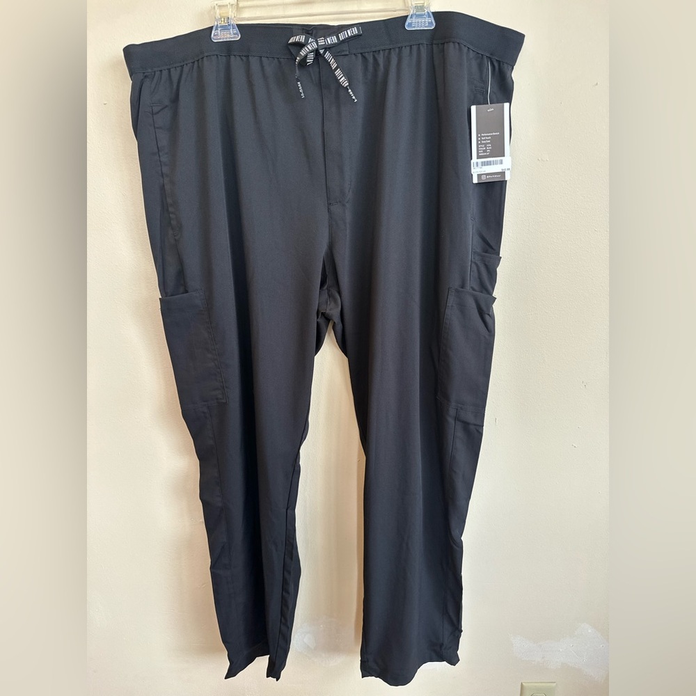 Med Couture Roth Wear Scrub Pant in Black
